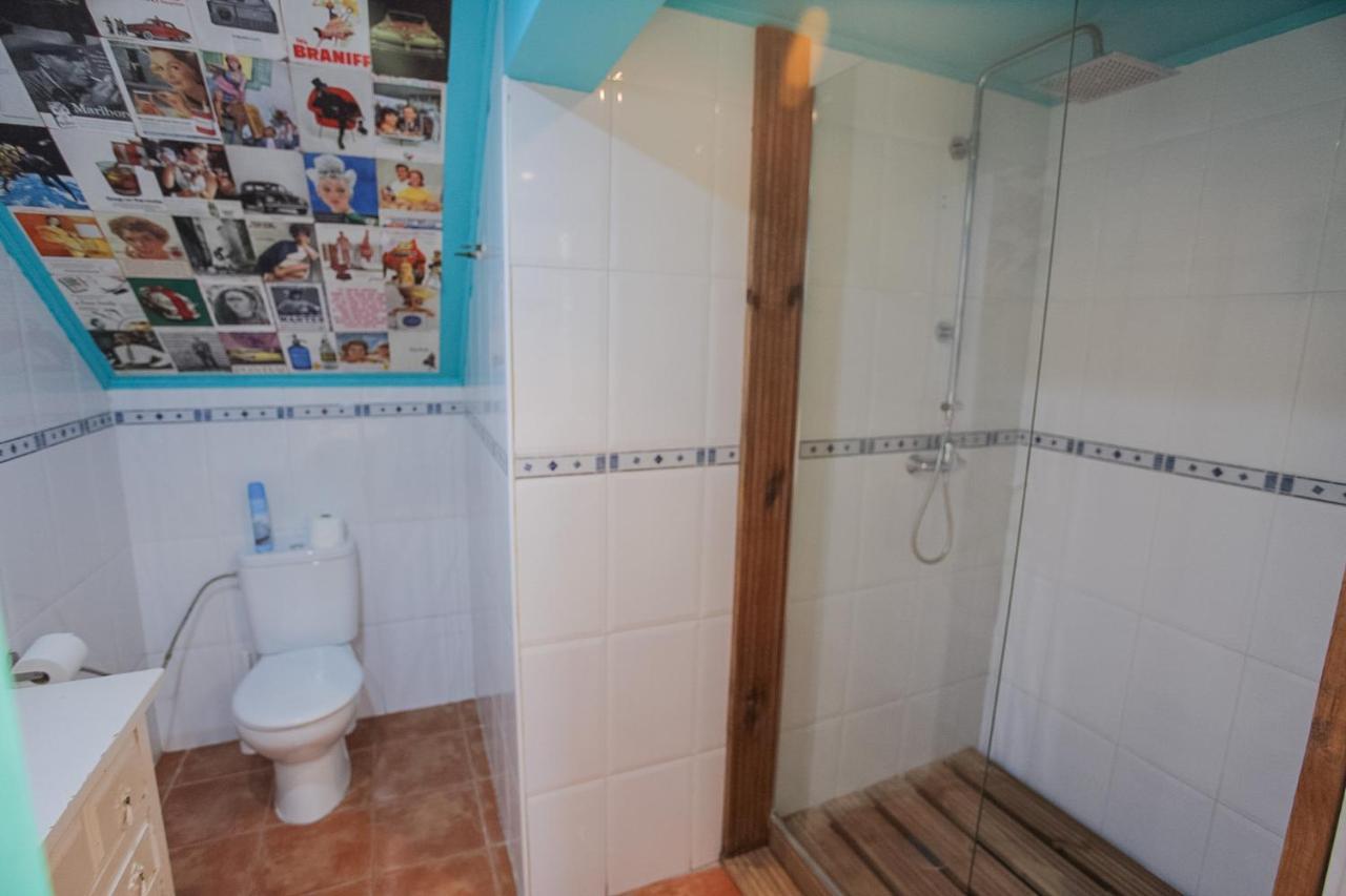 Barbatuke Bed & Bike Hostel มาลากา ภายนอก รูปภาพ