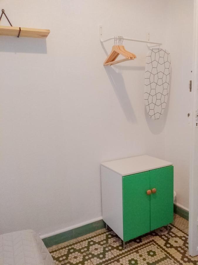 Barbatuke Bed & Bike Hostel มาลากา ภายนอก รูปภาพ